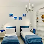 Treehouse Apartment Sorrento